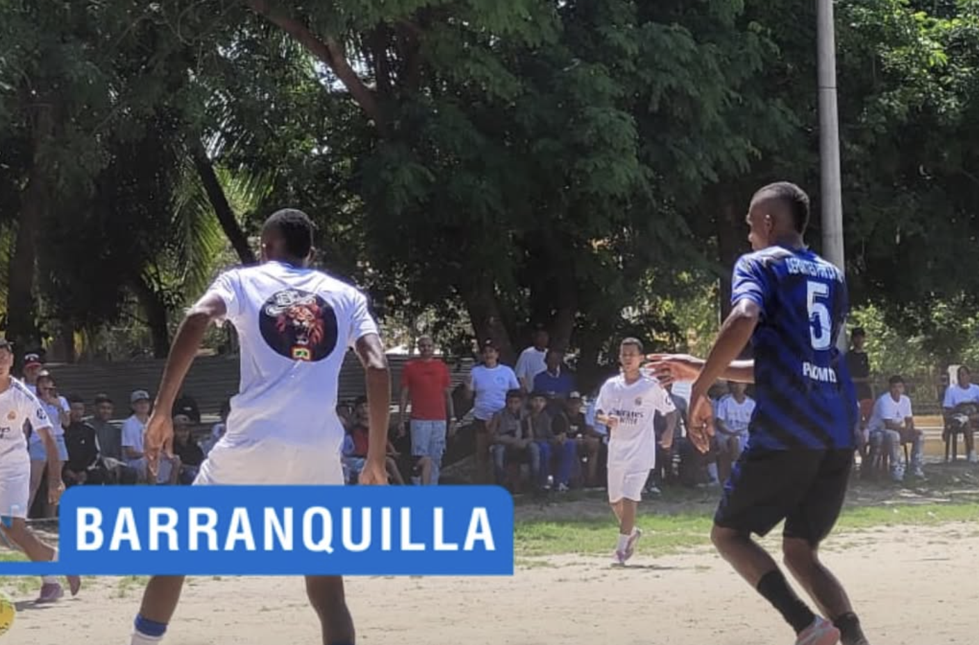 Bandas criminales jugaron partido deportivo por la paz en el barrio Barlovento, Barranquilla